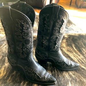 Ariat Black Snip Toe Cowboy Boots
